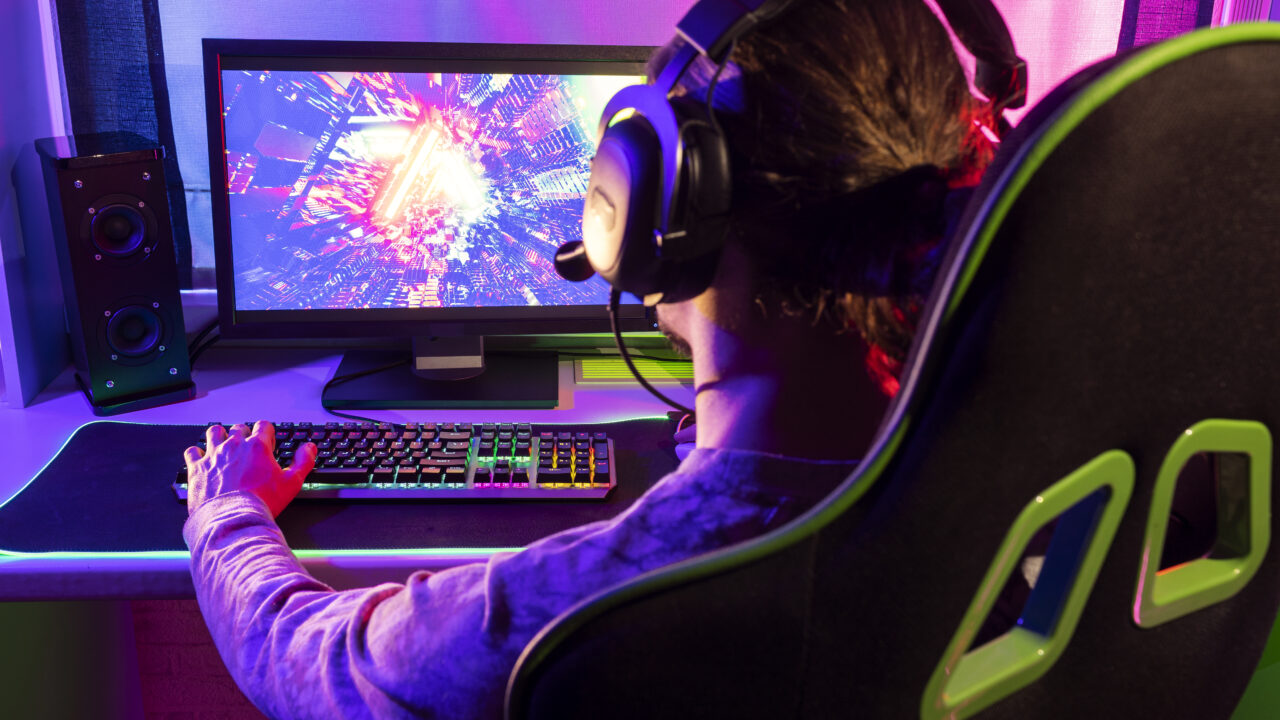Los gamers vascos rompen el estereotipo: el 87% tiene más de 35 años y juega para desconectar del estrés