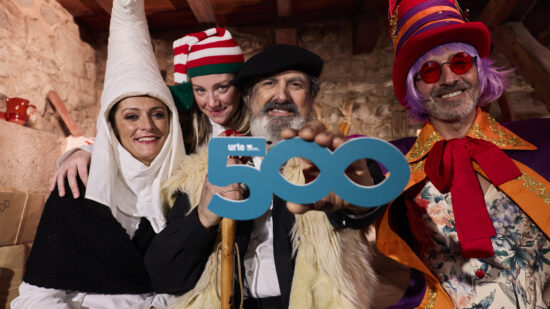 Olentzero y Mari Domingi traen la Navidad al corazón de Leioa